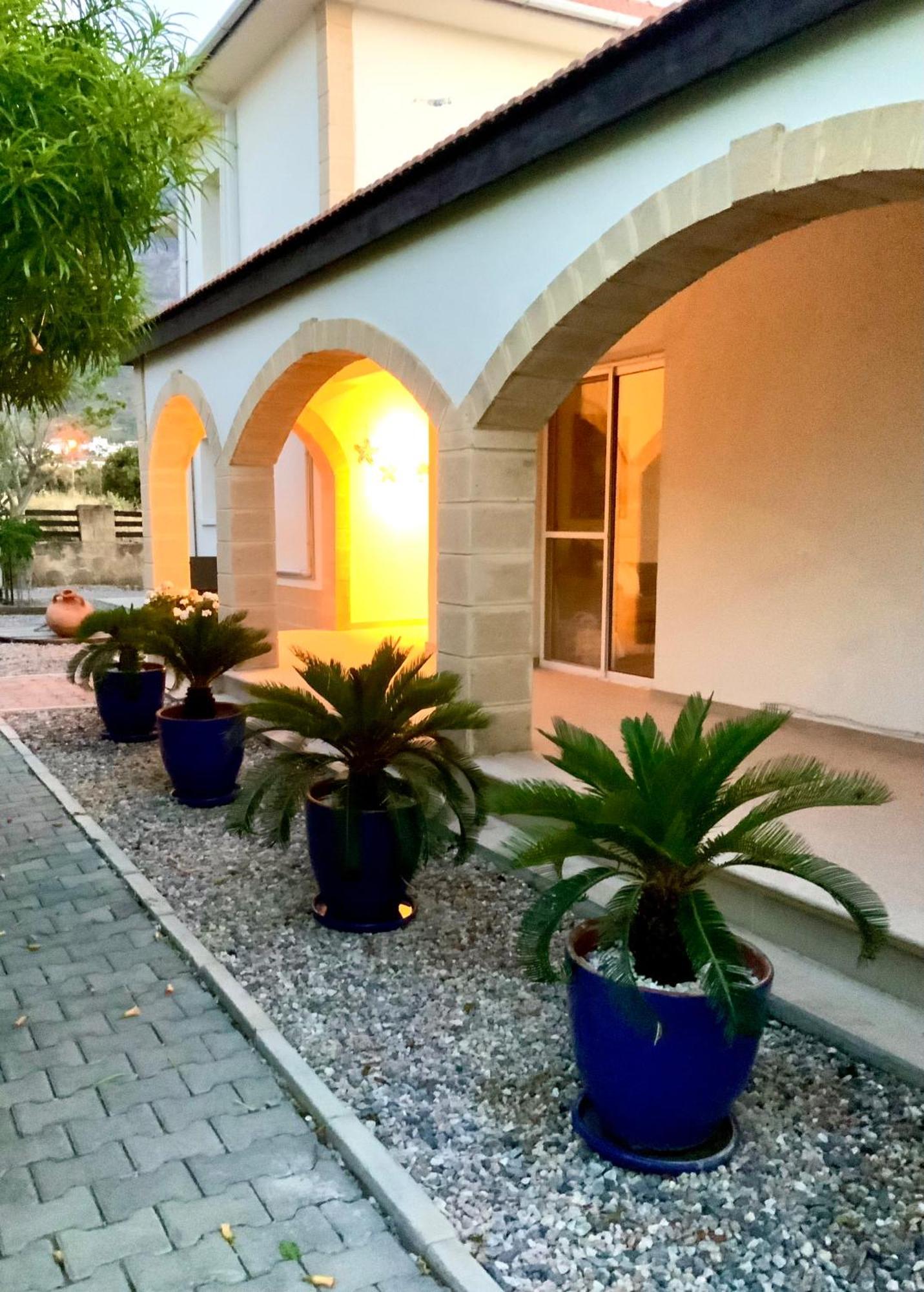 Casa Santos Kyrenia Βίλα Κερύνεια Εξωτερικό φωτογραφία