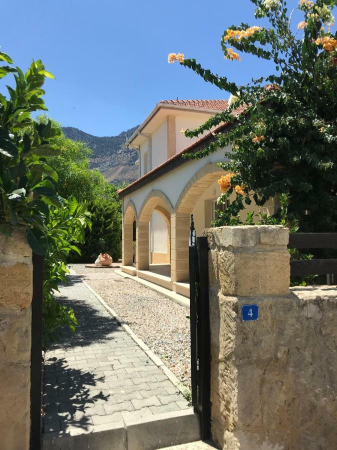 Casa Santos Kyrenia Βίλα Κερύνεια Εξωτερικό φωτογραφία